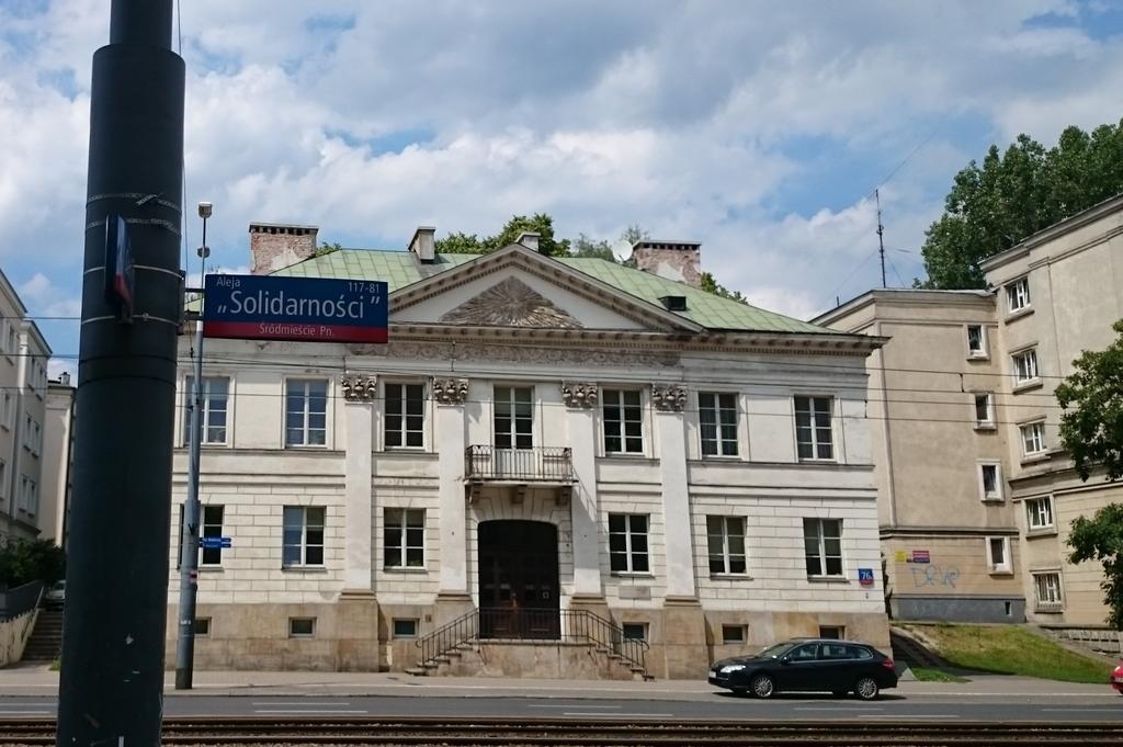 Studio Solidarnosci ワルシャワ エクステリア 写真